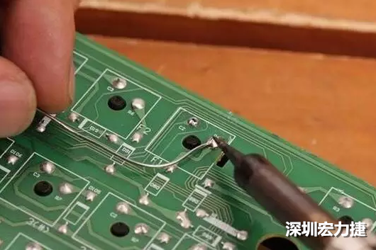 電路板飛線(xiàn)